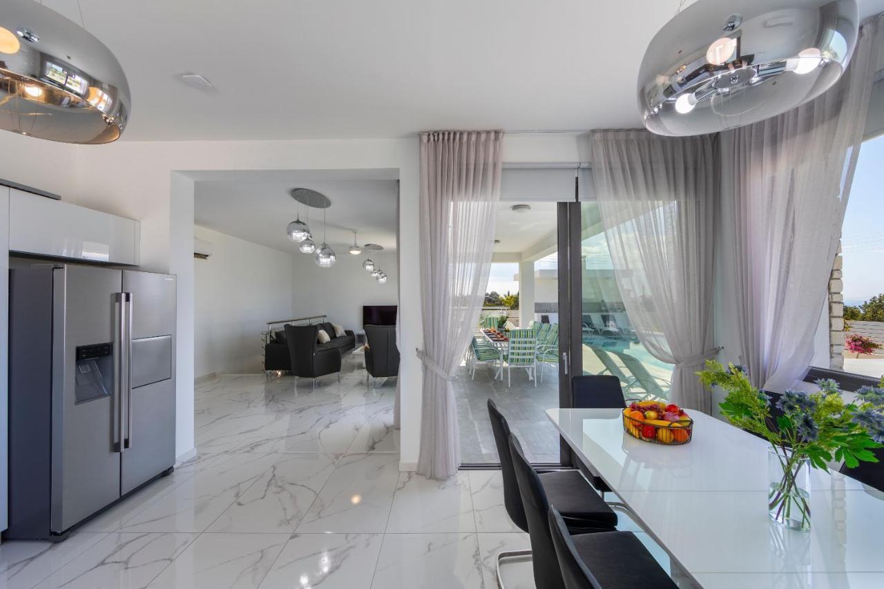 Villa Pleiades Paphos Ngoại thất bức ảnh